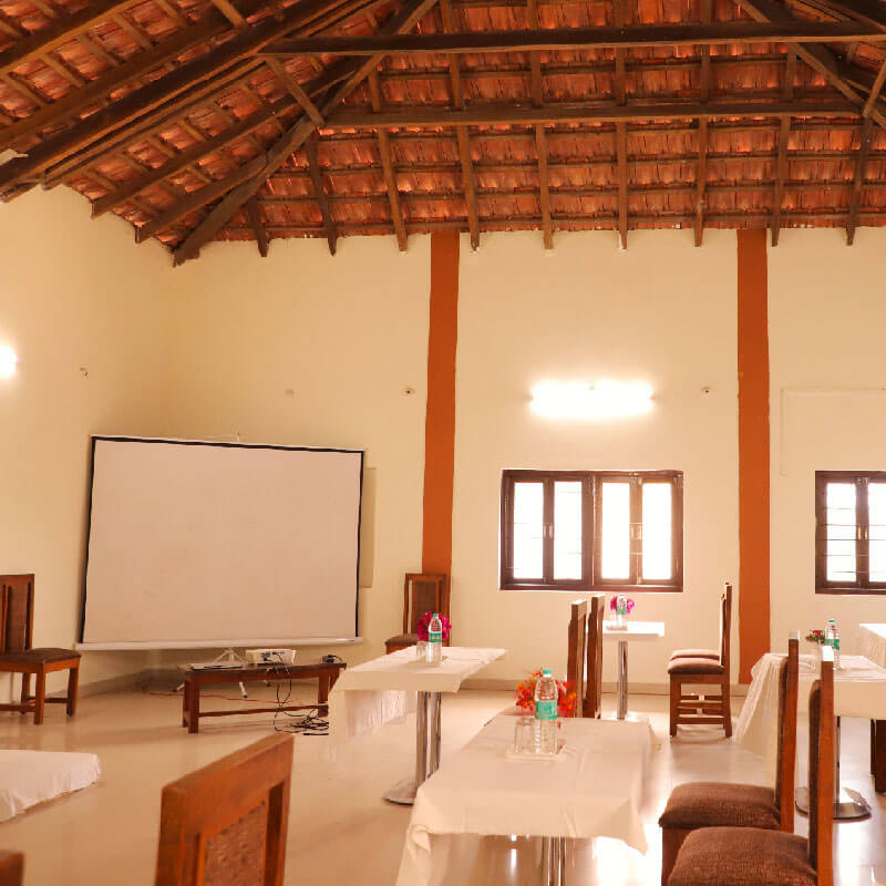  Conference Hall in Madhai - Satpura Tiger Reserve - Madhai Riverside Lodge